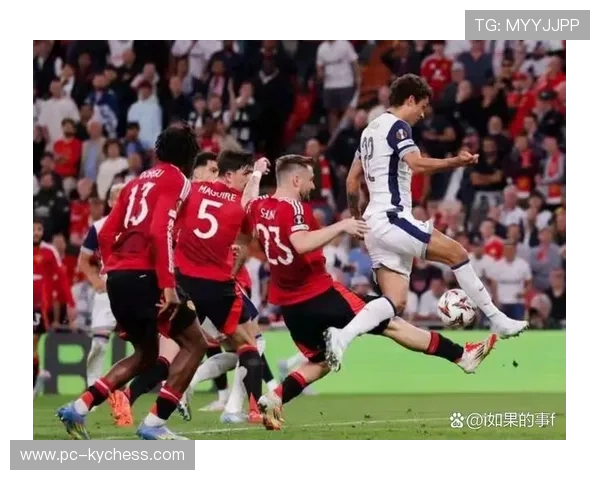 开球新策略：热刺开场直接踢出边线，复制巴黎圣日耳曼战术