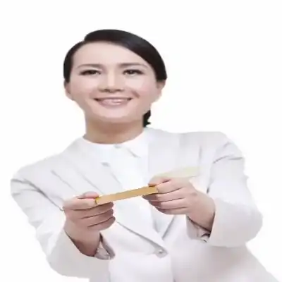 邹博月